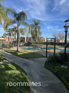 Room for rent in Escondido, CA $1000, condo