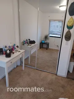 Room for rent in Escondido, CA $1000, condo