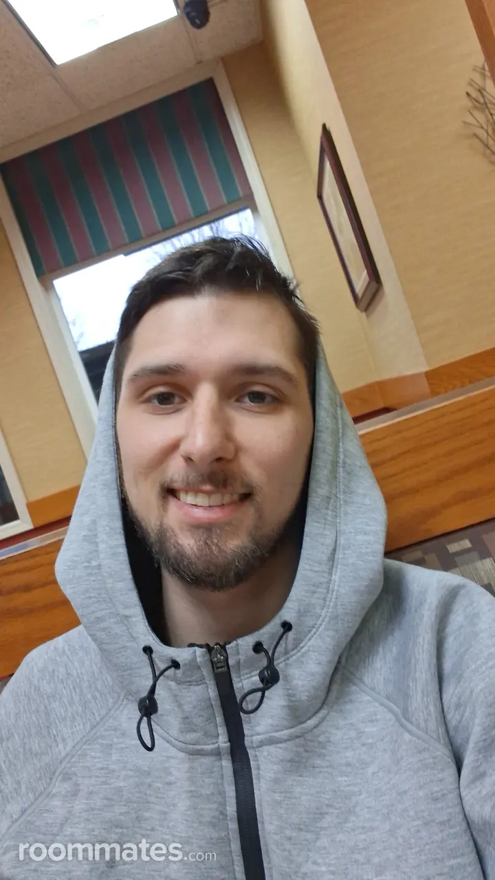 Profile photo 1 of 1