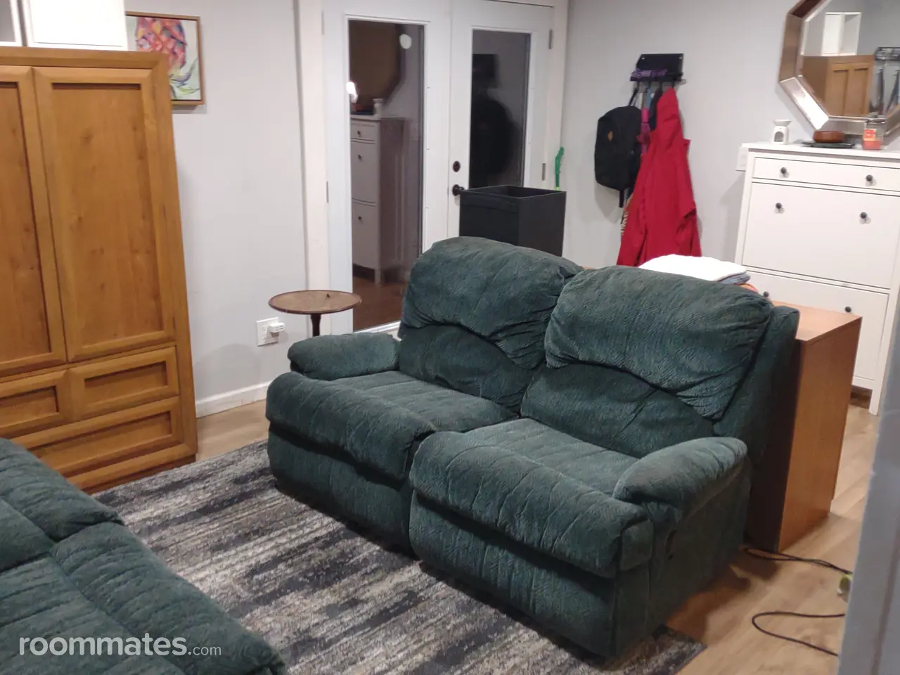 Profile photo 7 of 18