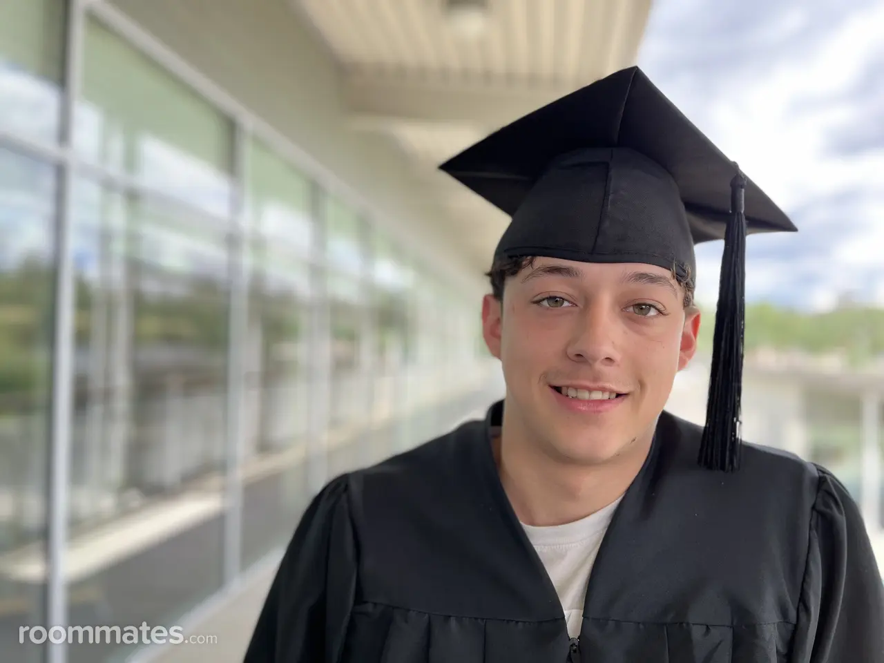 Profile photo 1 of 1