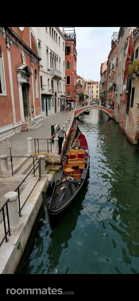 Profile photo 4 of 4