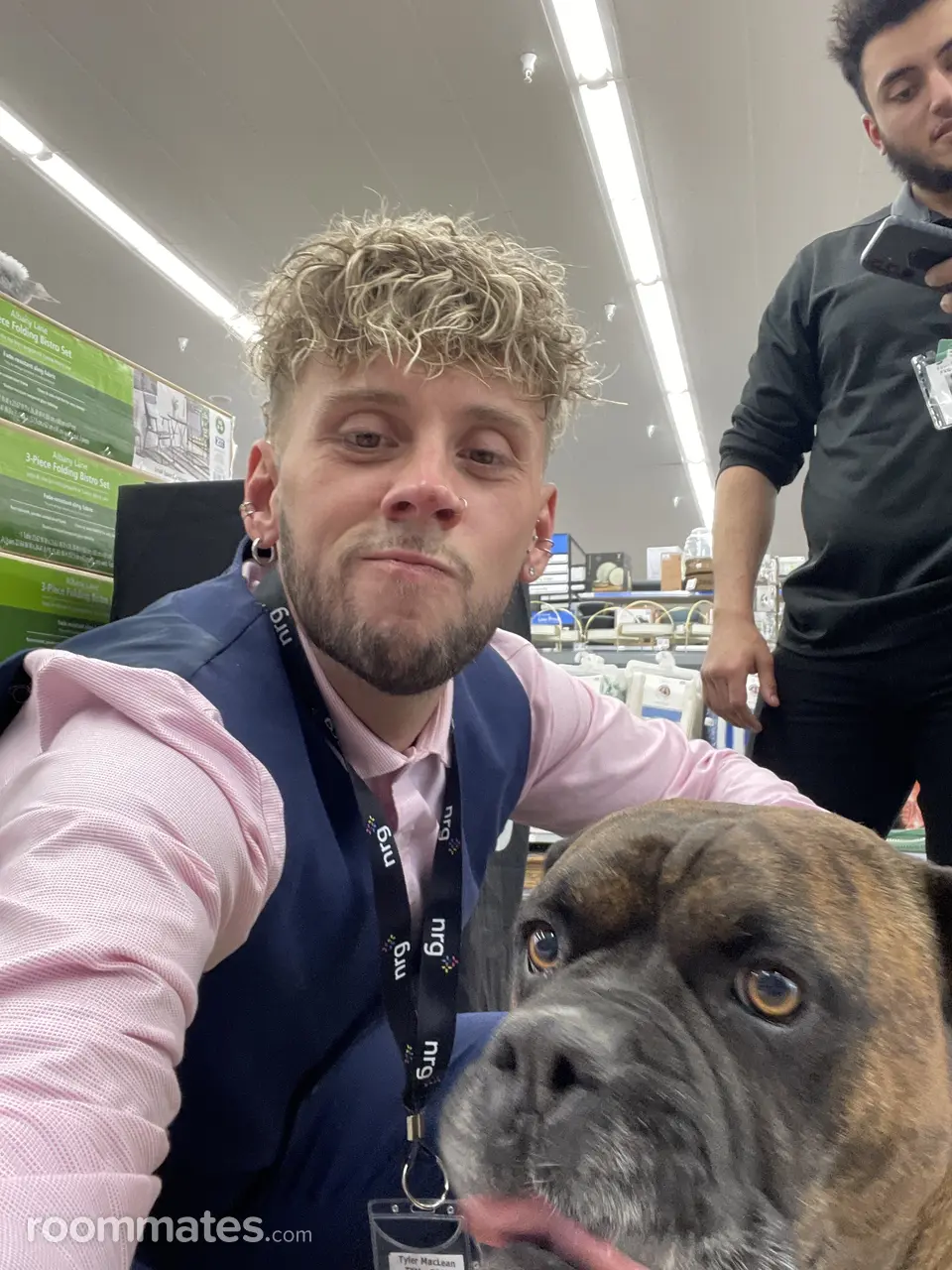 Profile photo 7 of 10