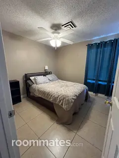 Room for rent in Las Vegas, NV $900, house
