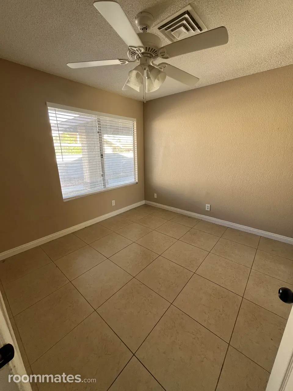 Profile photo 5 of 7