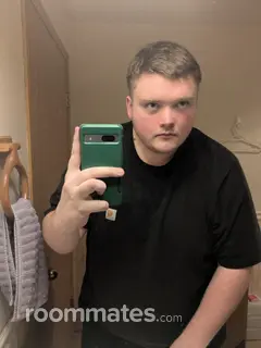 Roommate looking Lacey, WA, $1000