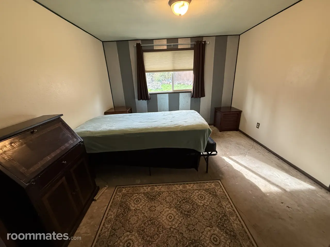 Profile photo 2 of 4