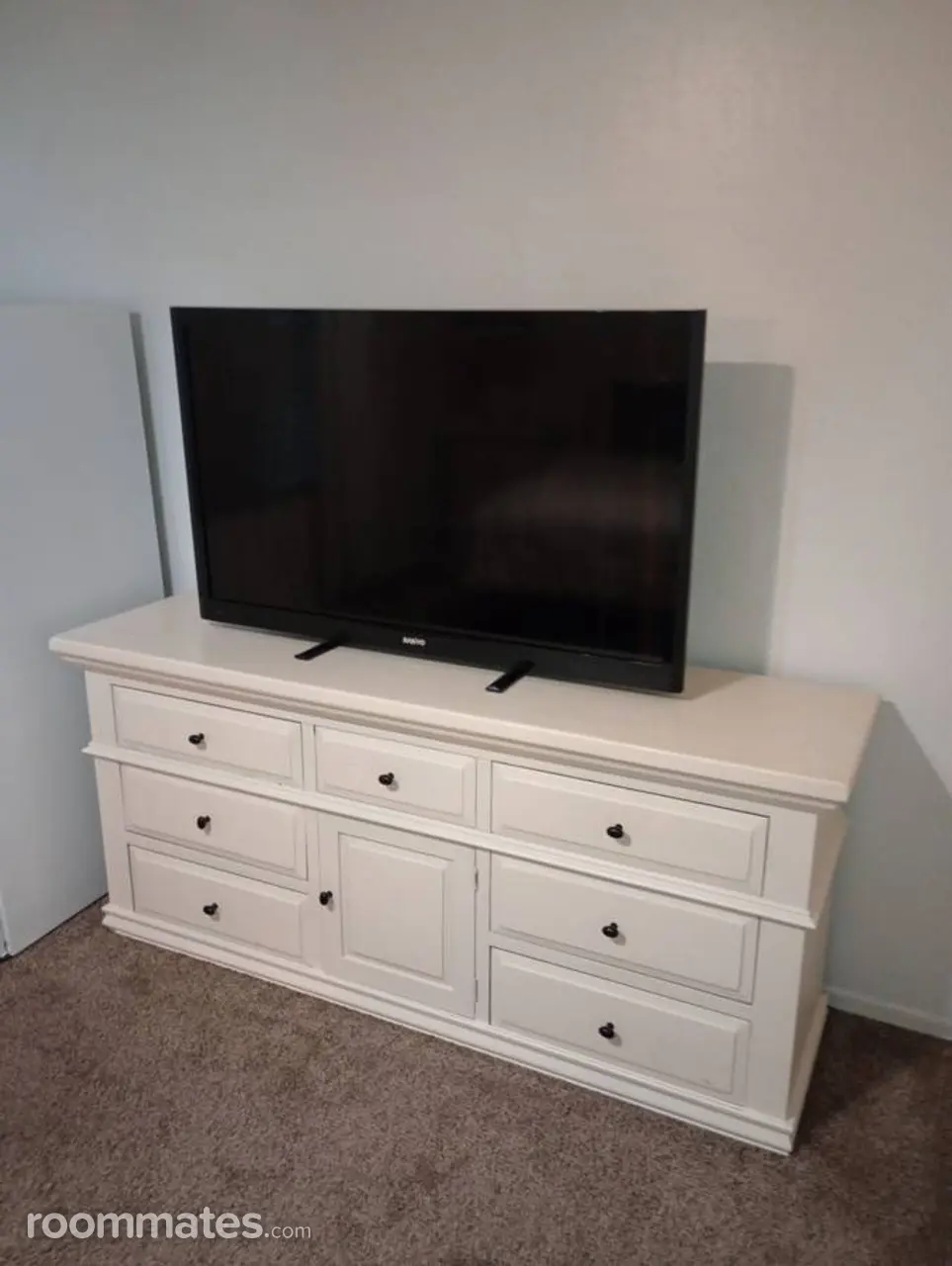 Profile photo 1 of 9