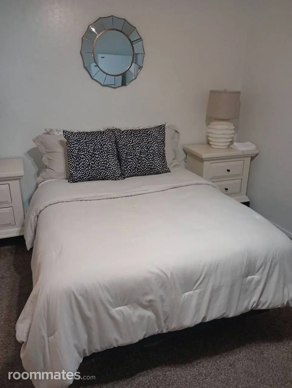 Profile photo 7 of 9