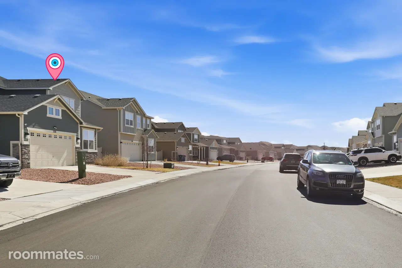 Profile photo 10 of 11