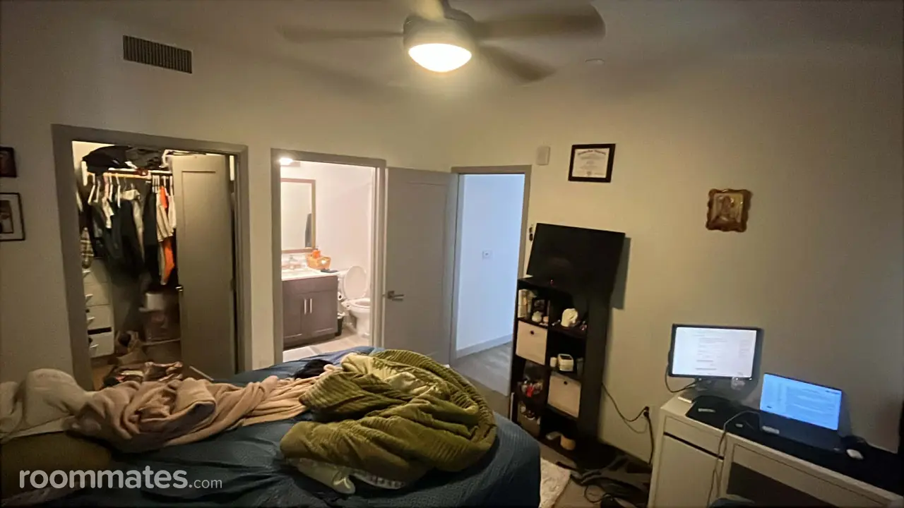 Profile photo 2 of 9