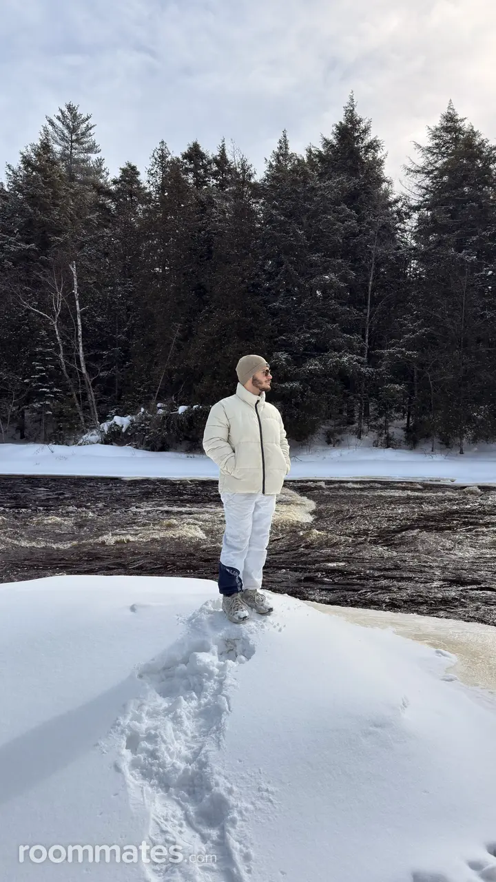 Profile photo 3 of 5