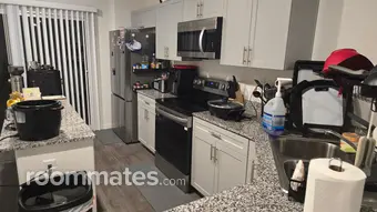 Room for rent in Las Vegas, NV $800, townhouse