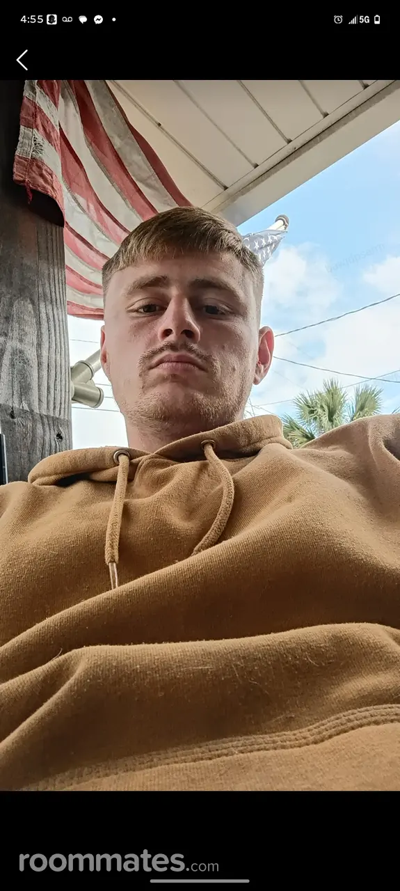 Profile photo 6 of 6