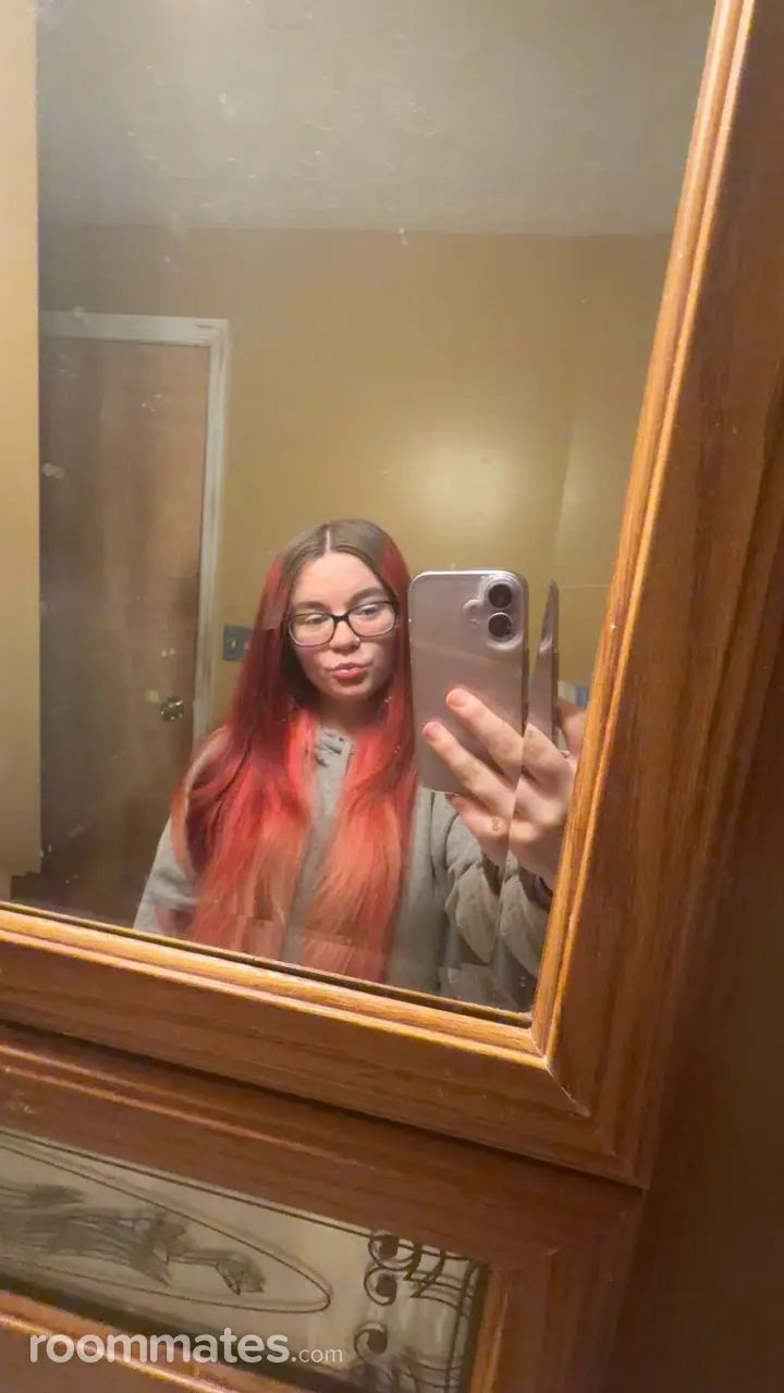 Profile photo 1 of 7