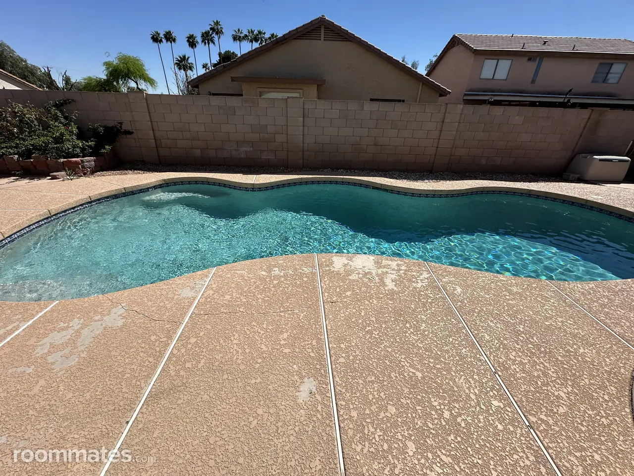 Profile photo 1 of 2