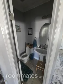 Room for rent in Norfolk, VA $850, house