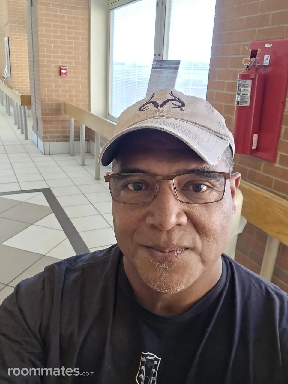 Profile photo 11 of 15