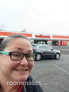 Roommate looking Las Vegas, NV, $900