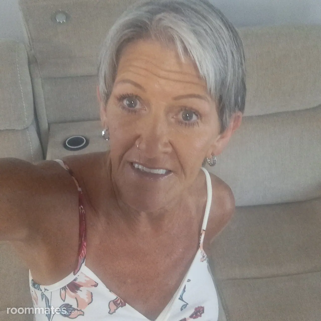 Profile photo 4 of 5