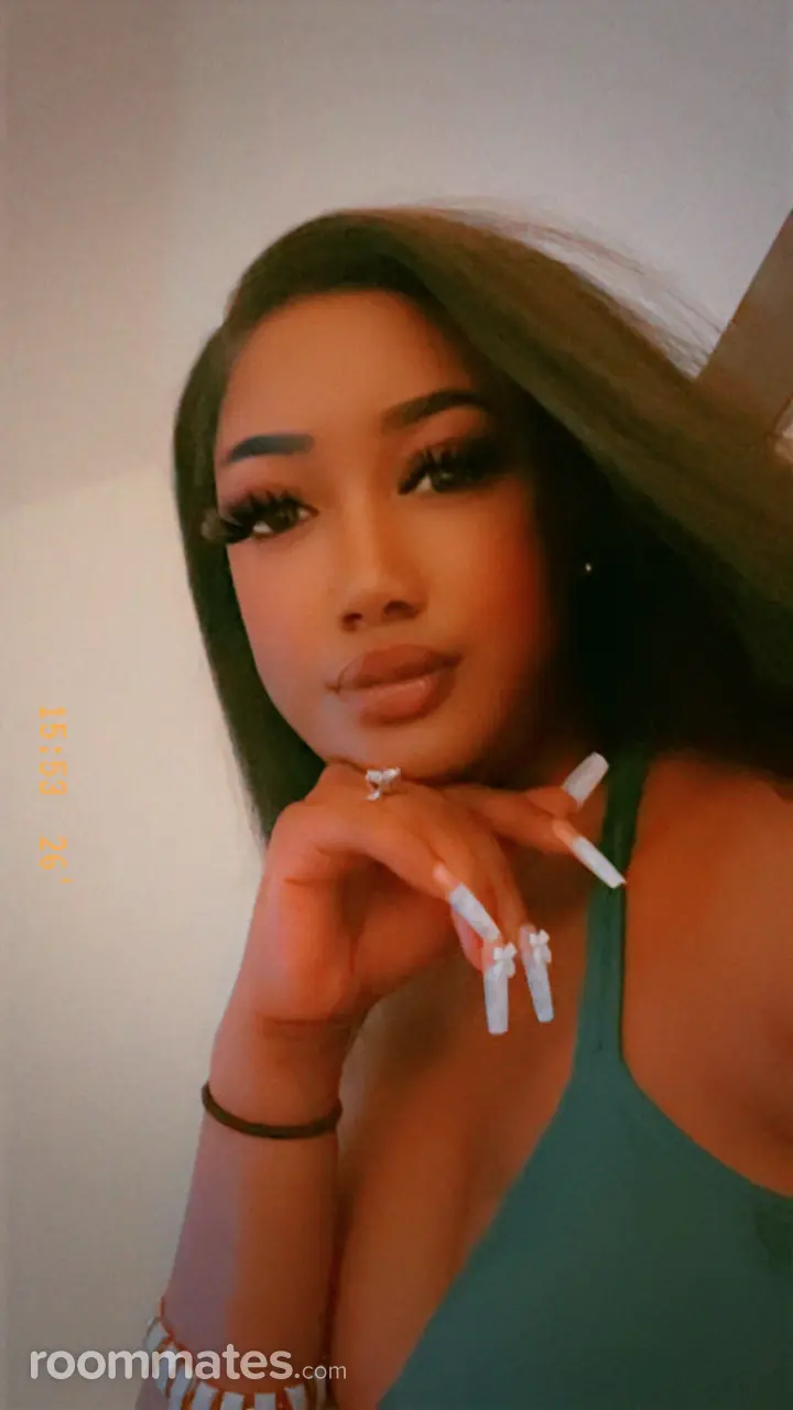 Profile photo 4 of 4