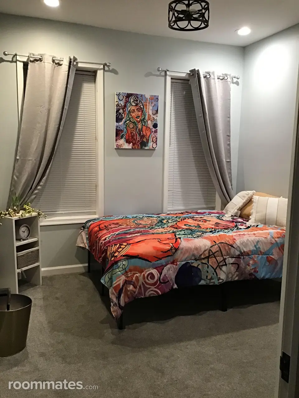 Profile photo 1 of 9