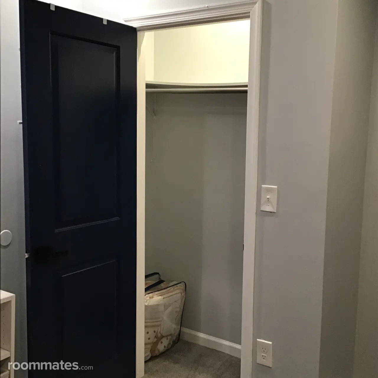 Profile photo 3 of 9