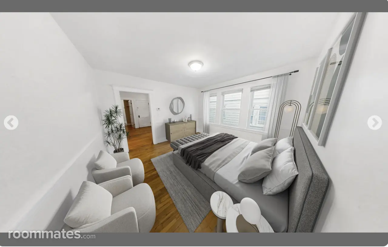 Profile photo 6 of 11