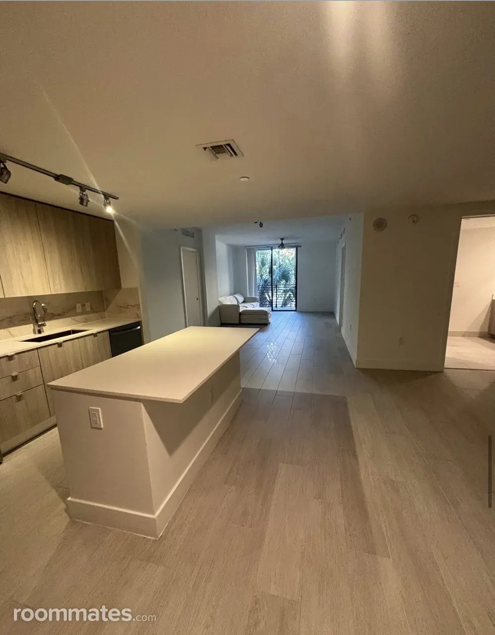 Profile photo 6 of 9