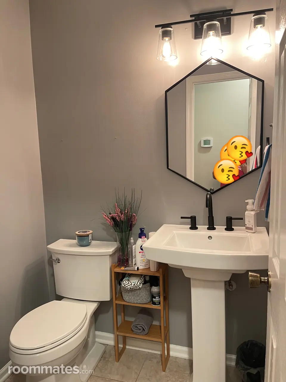 Profile photo 4 of 9