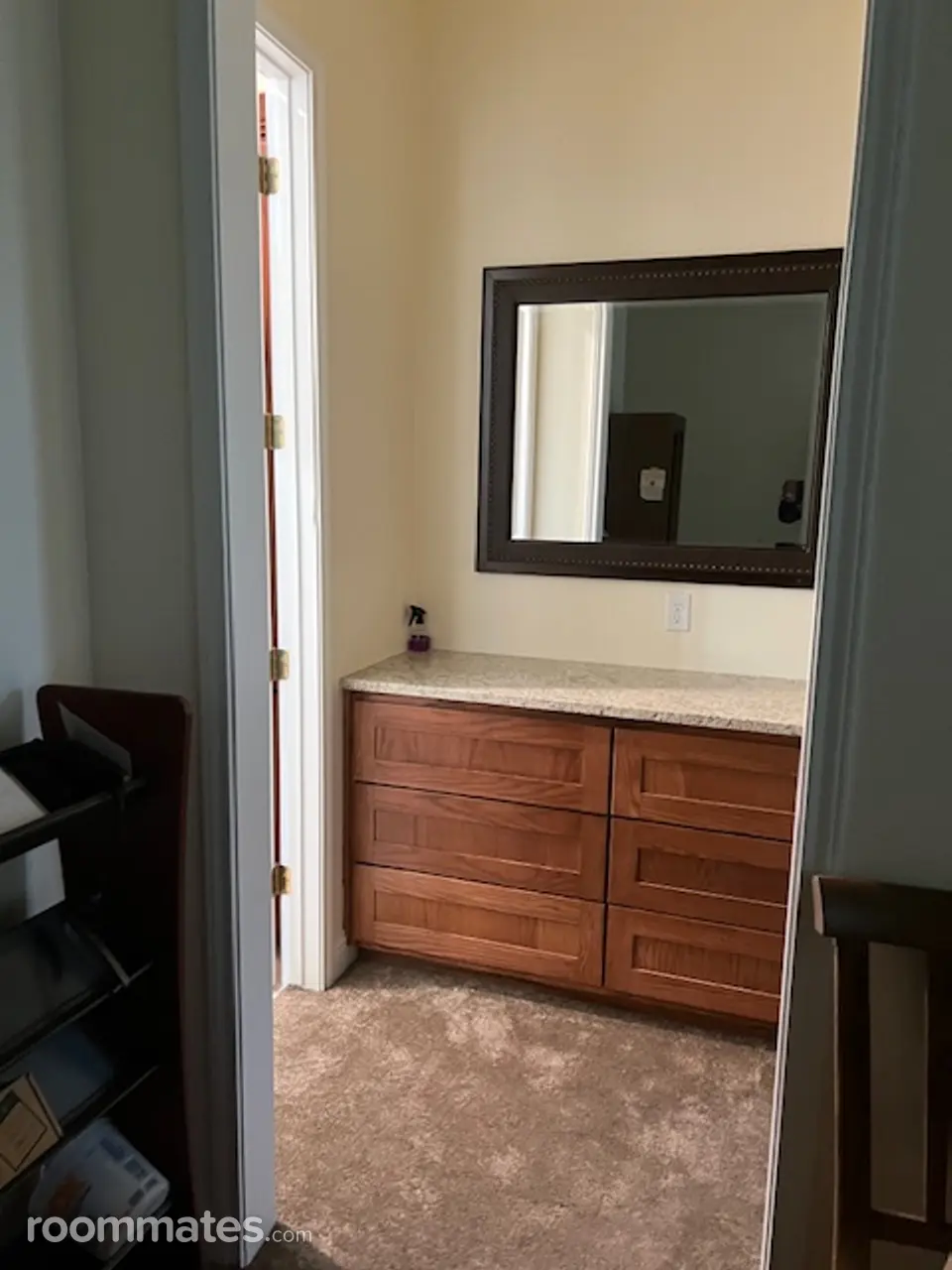 Profile photo 7 of 10