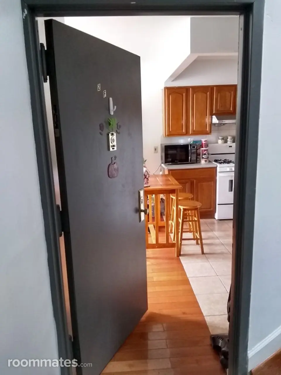 Profile photo 4 of 8