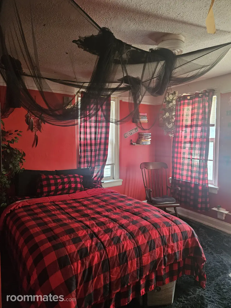 Profile photo 1 of 9