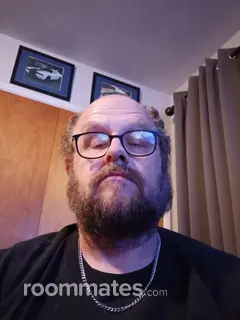 Roommate looking Santa Maria, CA, $900