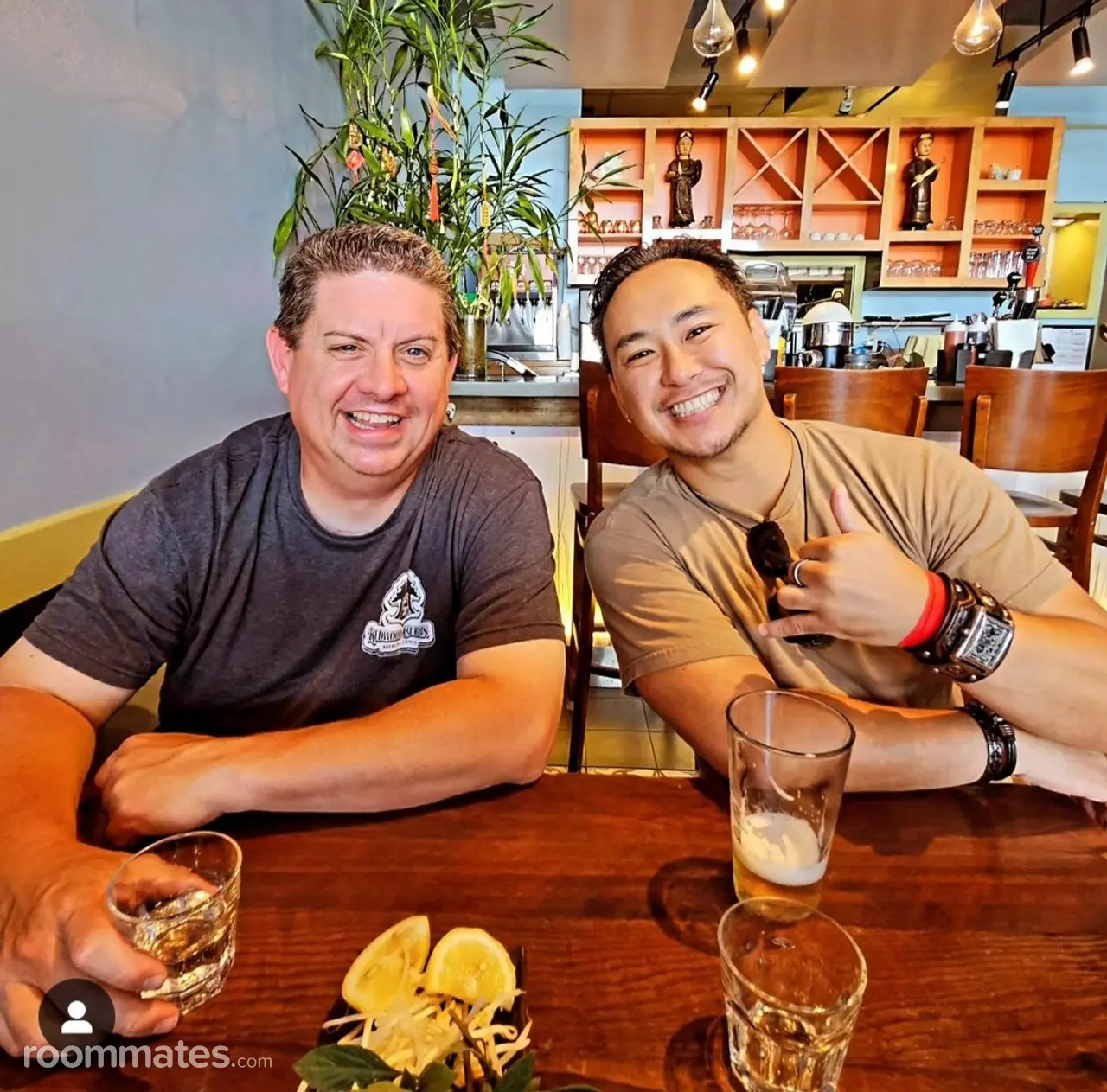 Profile photo 4 of 10