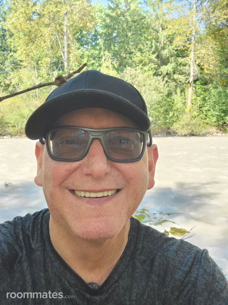 Profile photo 1 of 1