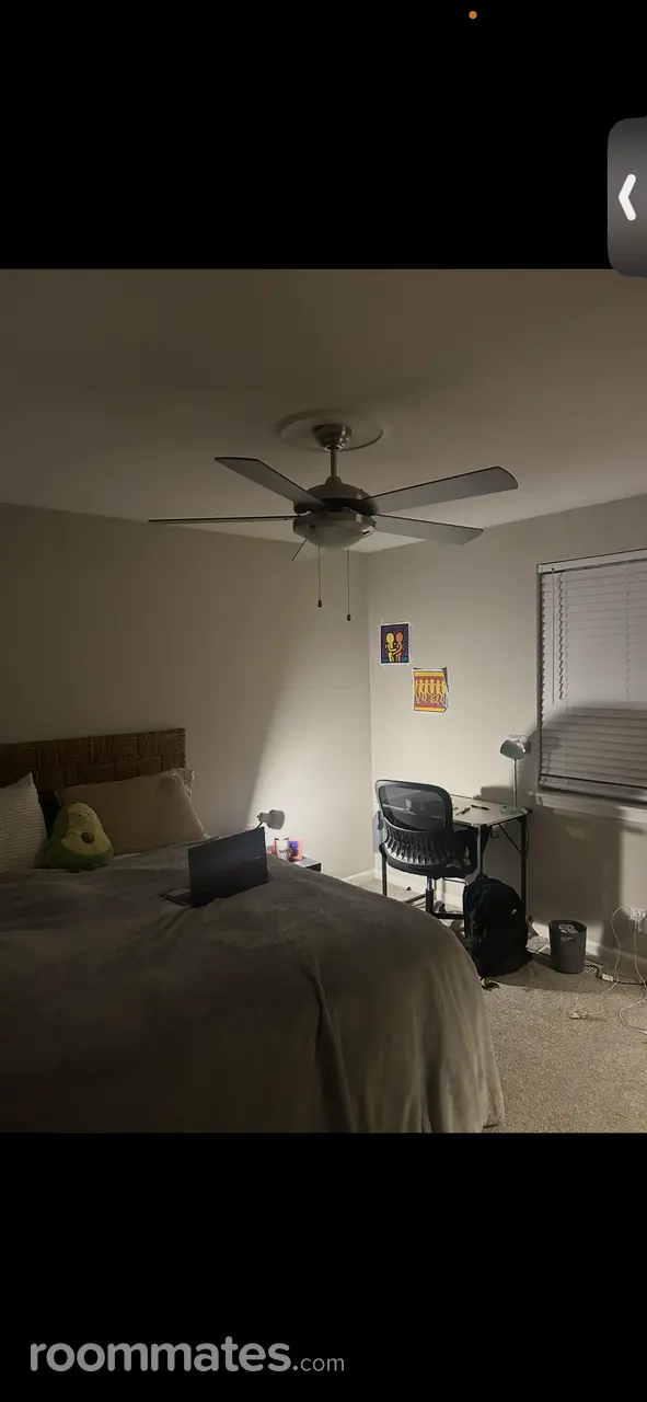 Profile photo 1 of 2