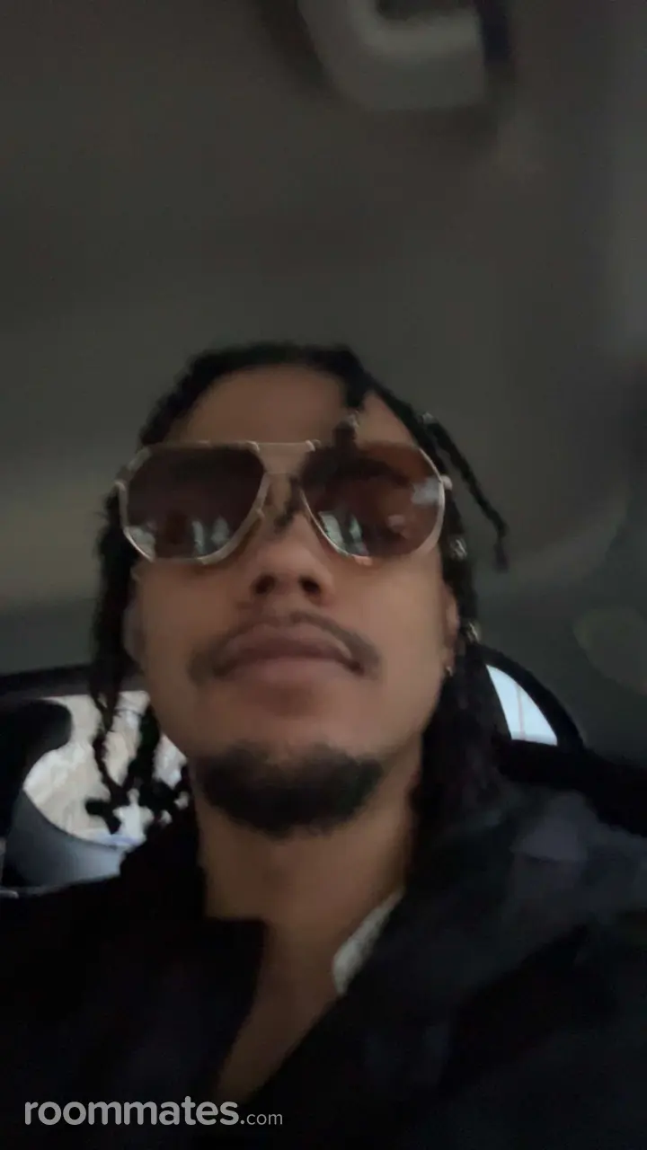 Profile photo 1 of 1