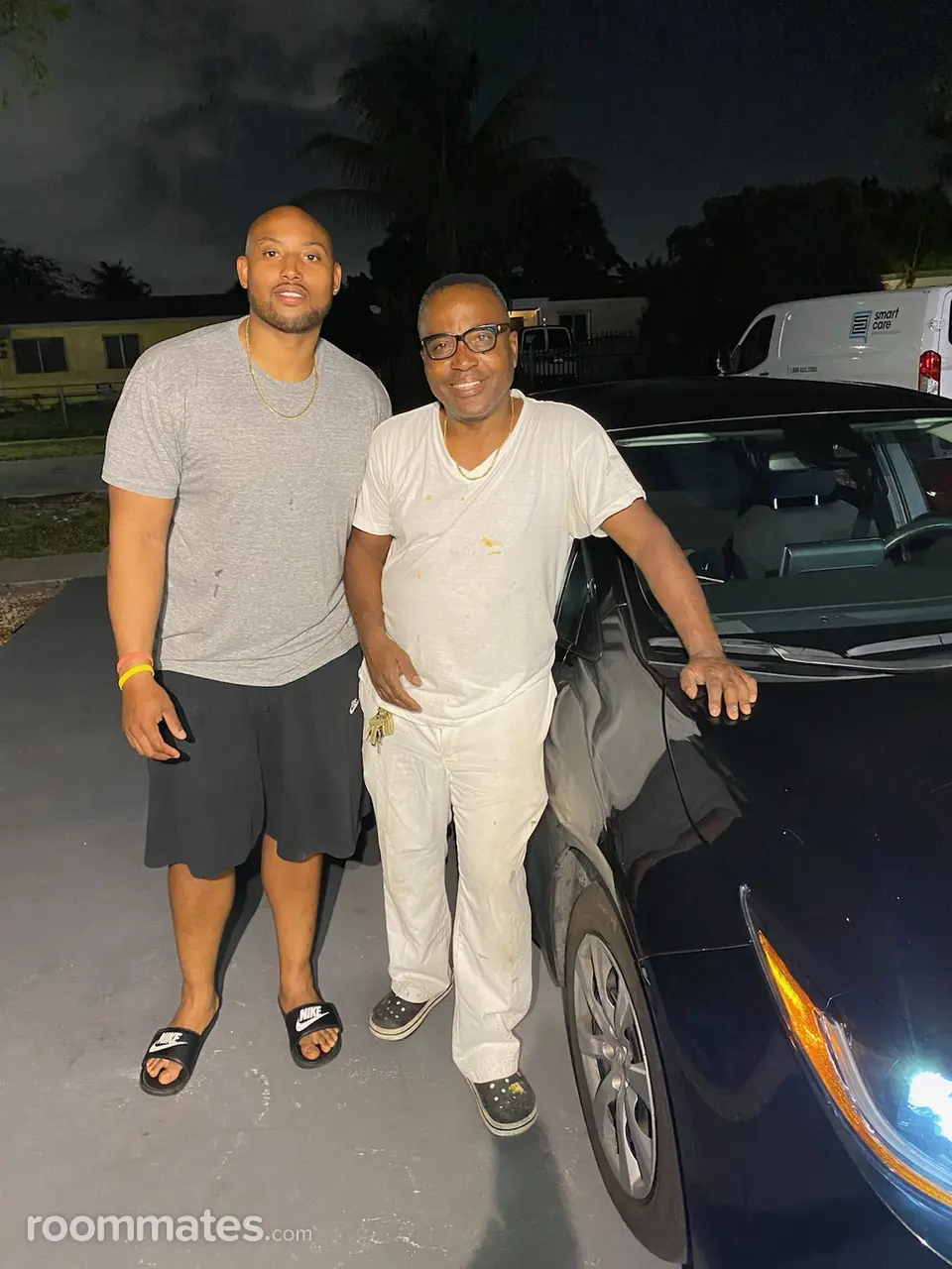 Profile photo 1 of 6