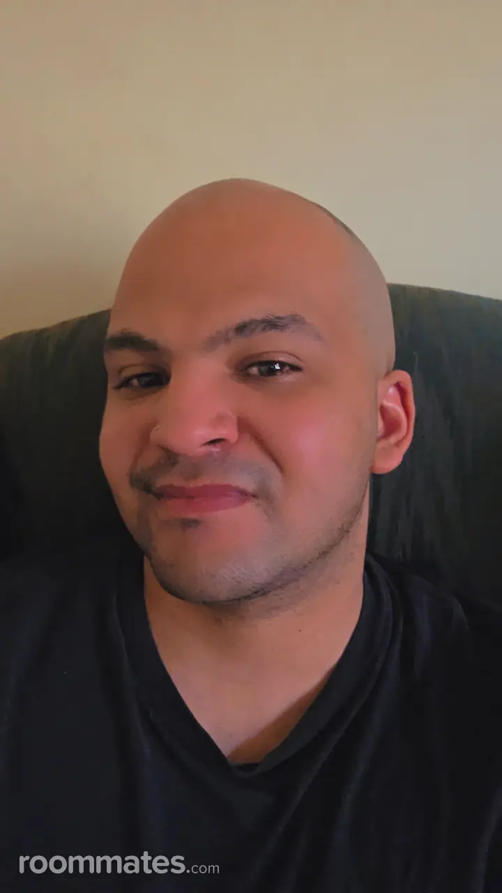 Profile photo 2 of 4