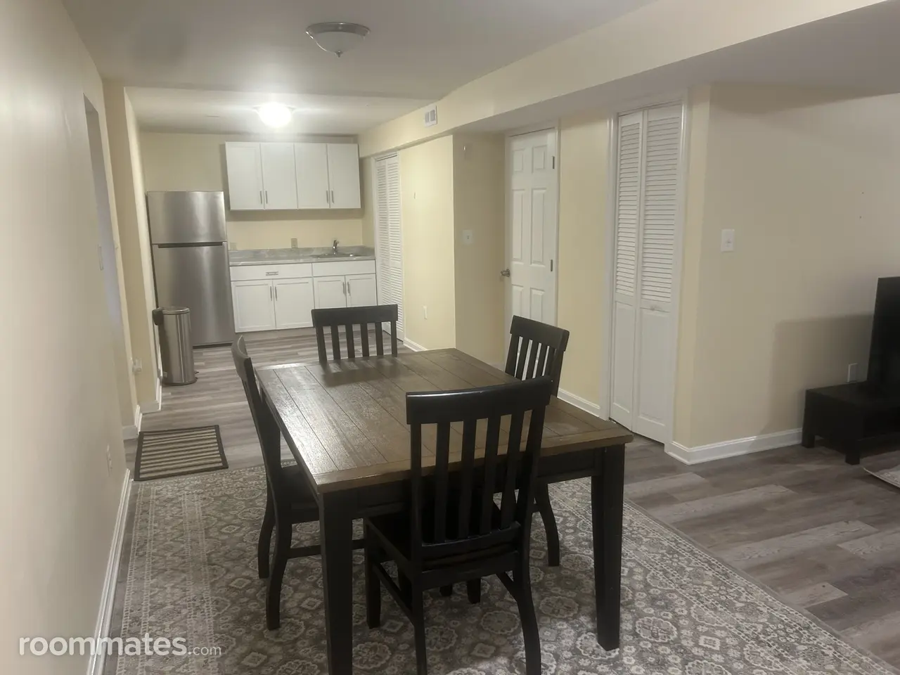 Profile photo 3 of 21