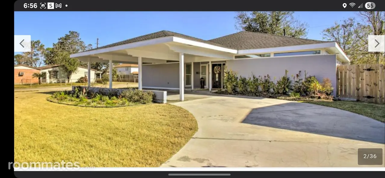 Profile photo 3 of 11