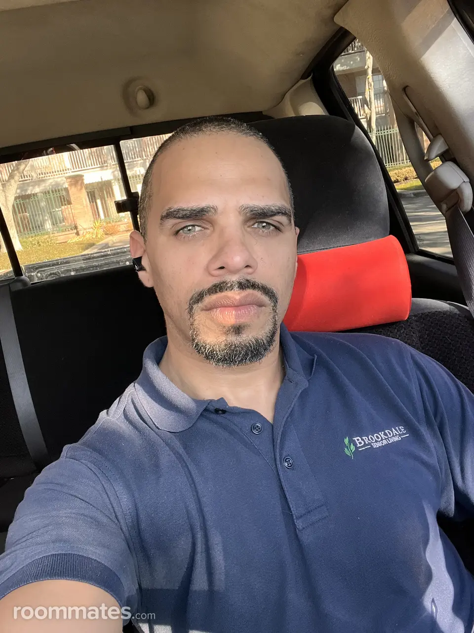 Profile photo 1 of 1