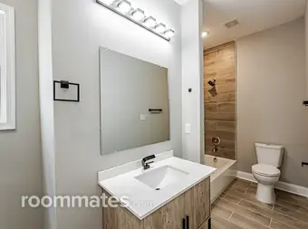 Room for rent in Richmond, VA $1200, house
