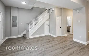 Room for rent in Richmond, VA $1200, house
