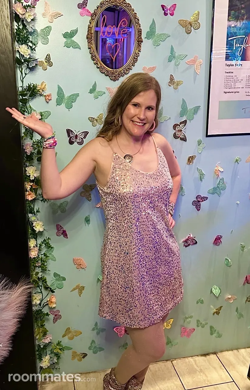 Profile photo 15 of 17