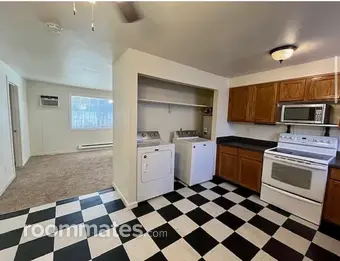 Room for rent in Boise, ID $750, house