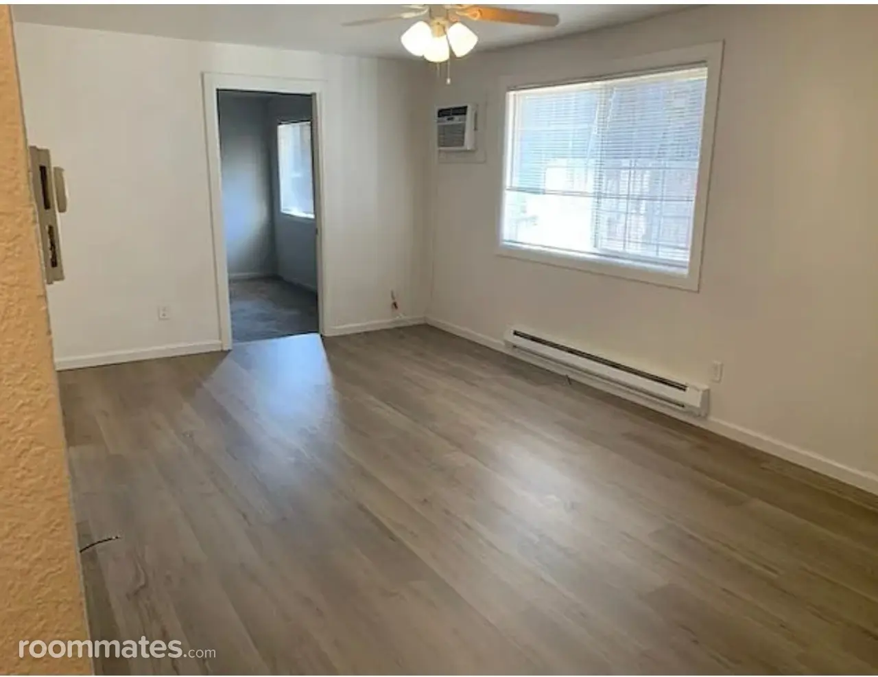 Profile photo 3 of 11