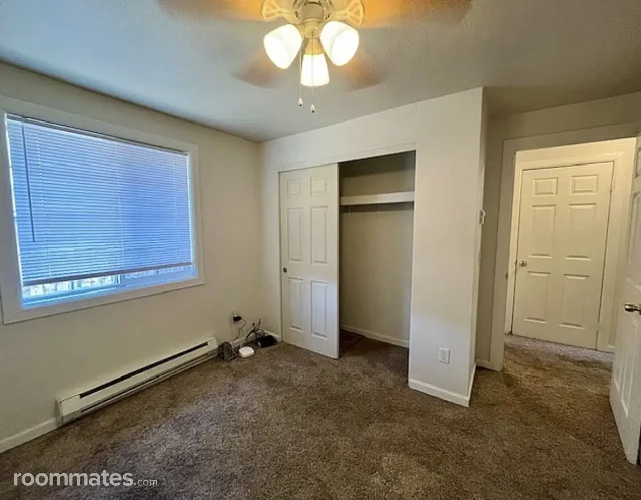 Profile photo 9 of 11