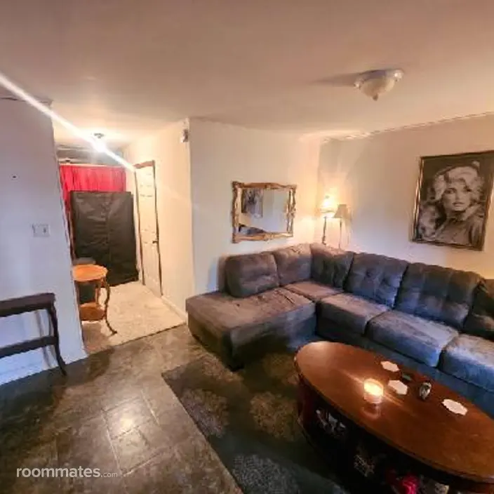 Room for rent in Slidell, LA $1000, house